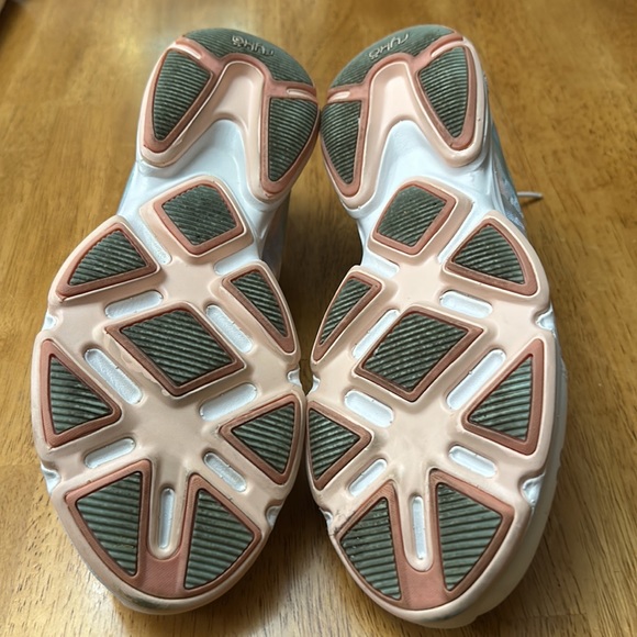 RYKA size 8 women’s shoes - Picture 4 of 6